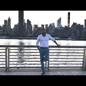 Meet your Posher, Javier